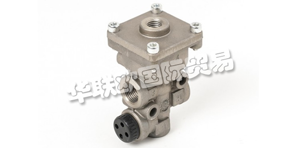 BERTOCCO公司成立于1962年，是一家精密機(jī)械車間，多年來(lái)從一家小型工匠公司發(fā)展成為一家專業(yè)從事工業(yè)車輛氣動(dòng)設(shè)備和配件研究，設(shè)計(jì)和生產(chǎn)的工業(yè)公司。2013年初，Bertocco Air Truck Technology開(kāi)始了新的公司結(jié)構(gòu)和新的管理，開(kāi)始了其活動(dòng)，重點(diǎn)關(guān)注制動(dòng)系統(tǒng)，懸架和工業(yè)車輛設(shè)備的組件。