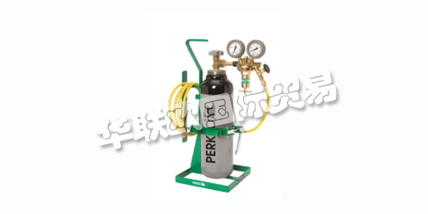 PERKEO的名字是18世紀普拉提納選舉人Karl III Philipp的宮廷小丑和矮人的名字。這個小家伙在1702年左右第一次看到了光，并用名字Clemens進行了洗禮。十六歲時，他被卡爾·菲利普任命為宮廷小丑。選民，享受著美酒的樂趣，對年輕的克萊門斯能夠舉起酒的方式印象深刻。